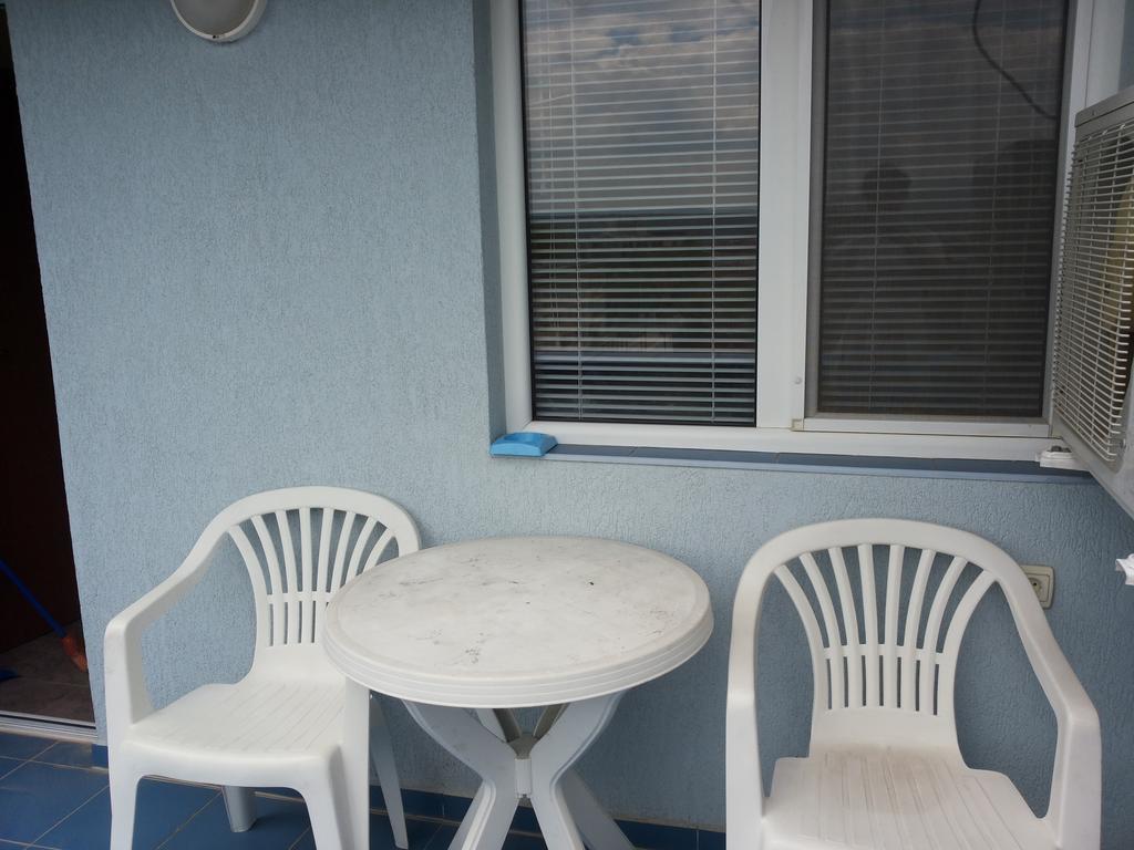Ivanovi Guest House Primorsko Pokoj fotografie